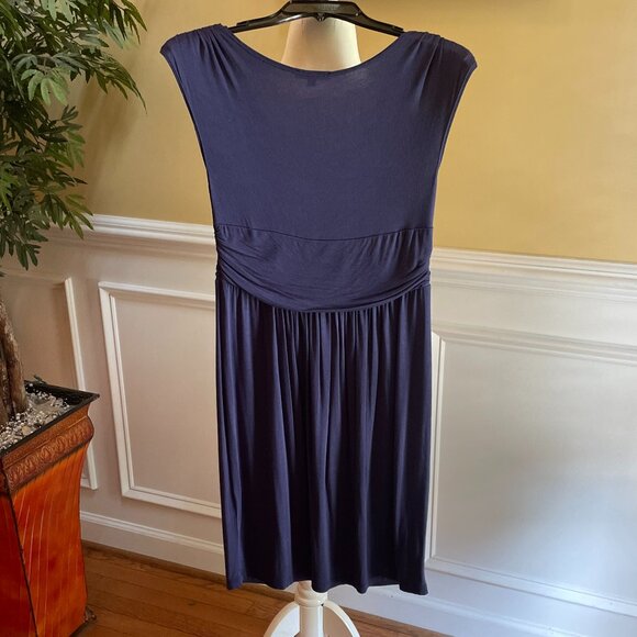 Soprano Dress Size 8 Navy Blue Soft Synthetic Like Jersey Sleeveless Low V Front - Picture 3 of 7